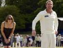 Warne and Elizabeth Hurley call it quits?