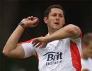 England's Bresnan undergoes elbow surgery