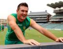 Smith to lead South Africa for a record 100th Test