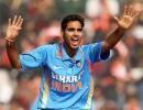 Kumar helps India thrash SL to enter tri-series final