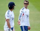 England eye series win to retain Ashes in style