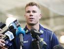 Warner dropped for attacking England player Root