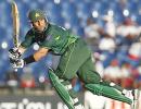 Misbah leads Pakistan to series-levelling win over SA