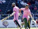 Amla, De Villiers smash SA to thrilling win over Pakistan