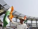 Tears flowing, Tendulkar says emotional goodbye to cricket