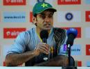 Hafeez axed from Pakistan Test squad