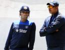 Dhoni blames 'unrest in dressing room' for India's batting collapse