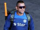 India's string of away Test defeats a blot on Dhoni's captaincy record