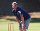 Warne tells Twitter fans: Will think about coaching England