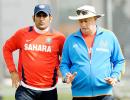 Dhoni, Fletcher avoid media before departure for WT20!