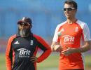 Cricket Buzz: Mushtaq quits England coaching role to join Pakistan