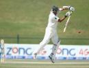 New Zealand peg back Pakistan with late wickets