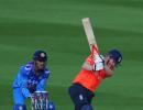 Morgan smashes England to thrilling T20 victory