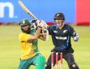 Amla, De Villiers lead SA to comfortable win over New Zealand