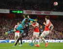 EPL PHOTOS: Splendid Cech denies impressive Liverpool at the Emirates