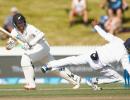 New Zealand close in on win but Sri Lanka fight on