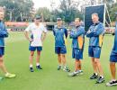 Proteas get Kirsten, Hussey's help in plotting India's downfall