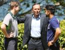 Australia PM Abbott defends Smith's tactics at MCG