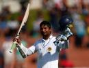 Sangakkara gives Sri Lanka advantage in second Test