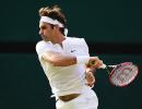 Federer of yore sets up prime time showdown with Djokovic