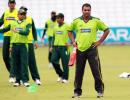 After Waqar begs for forgiveness, former captains say, too little too late