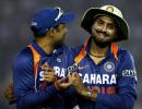 Bowlers used to be scared when bowling to Sehwag: Harbhajan