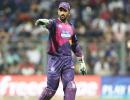 Dhoni's inconsistent Pune favourites against slow starters Punjab