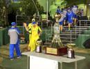 Australia thump Sri Lanka in 4th ODI to claim series win