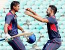 Mushtaq Ali: Samson upstages Yuvraj to steer Kerala into quarters