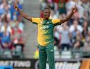 Bowlers fuel South Africa's World Cup ambitions