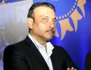 Shastri slams 'disrespectful' Ganguly over interview snub