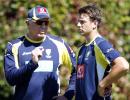 McDermott to quit as Australia's bowling coach