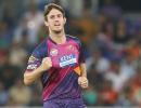 Australia's Marsh out of IPL with side strain