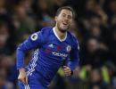 EPL PHOTOS: Five-star Chelsea destroy Everton; City held