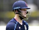 Fresh crisis for England: Duckett suspended from playing after bar incident