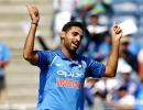 Bhuvneshwar best bowler in the death overs, says Dhawan