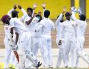 Sri Lanka play under protest after being accused of ball tampering