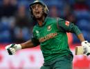 Bangladesh edge past SL to set up India final