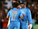 'Mentor' Dhoni's unique way of helping young Pant