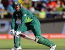 De Kock bludgeons South Africa to series win over Pakistan