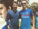 IPL sidelights: Cricketers' fan moments with Phelps