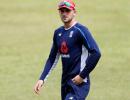 England's Hales apologises after blackface pics emerge