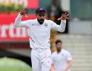 Dominant India on verge of blanking struggling S Africa