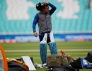 Dhoni trains with Jharkhand's Ranji squad