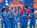 'Give your best,' Tendulkar tells Indian women's team