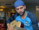 SEE: Deepak Chahar plays DDLJ song on guitar