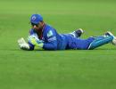 Pant has hamstring strain; will Carey keep for Delhi?