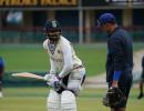 Dravid breaks silence on Kohli's captaincy row