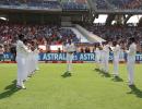 Teammates' guard of honour marks Ishant's 100th Test