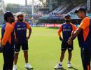 Boys were like zombies in 1st Test: Shastri